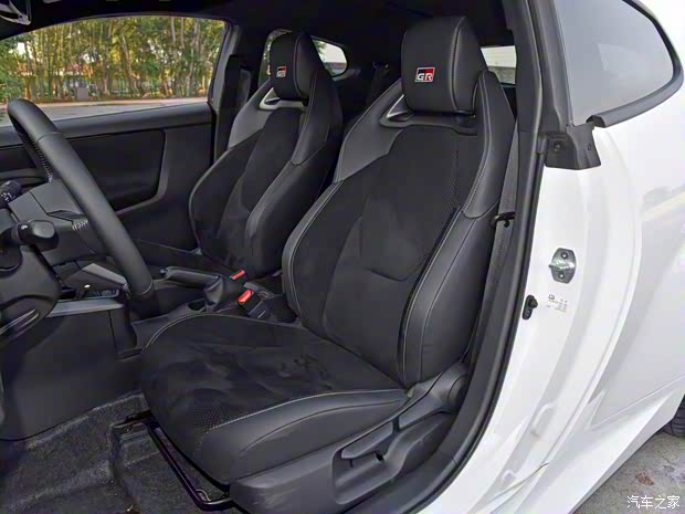 丰田(进口) GR YARIS 2024款 GR 进化版