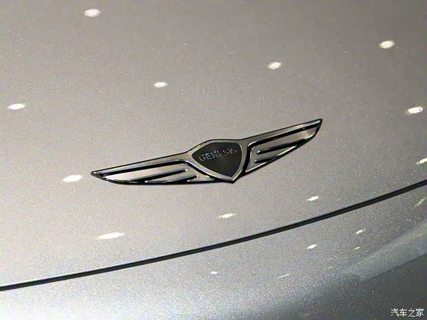 捷尼赛思 捷尼赛思GV60 2023款 双电机四驱豪华版 捷尼赛思 捷尼赛思GV60 2023款 双电机四驱豪华版