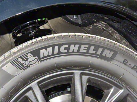 2024款 2.0L e:HEV 两驱智睿版 2024款 2.0L e:HEV 两驱智睿版