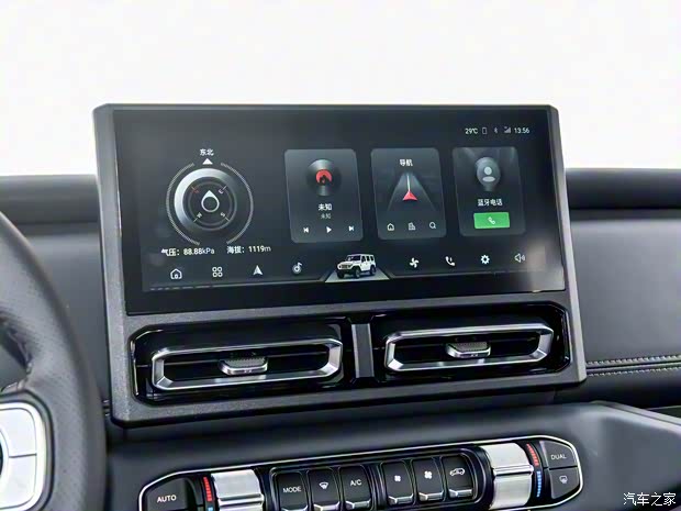 二一二越野车 212 2024款 2.0T 高配版 二一二越野车 212 2024款 2.0T 高配版