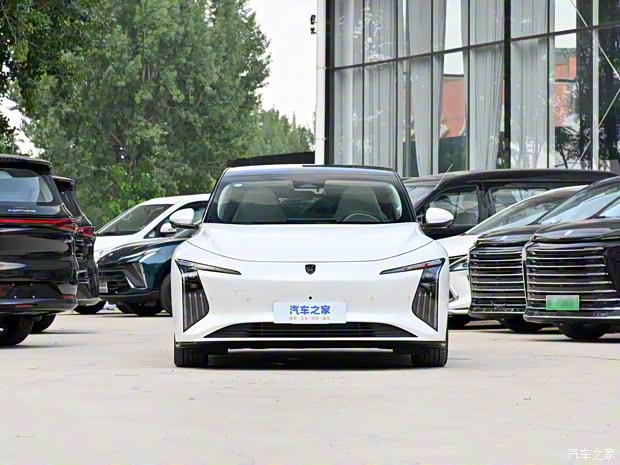 東風(fēng)風(fēng)行 星海S7 2024款 555km 奢享版