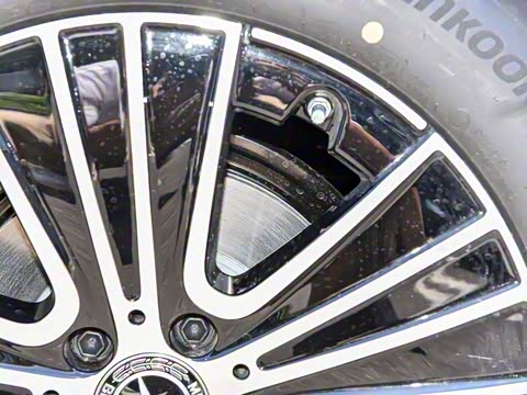 2024款 改款 E 260 L 4MATIC 2024款 改款 E 260 L 4MATIC