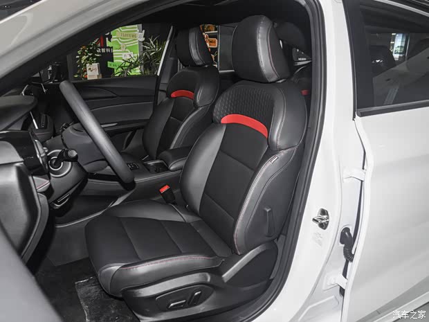 上汽集團(tuán) MG5 2024款 300TGI DCT高配版