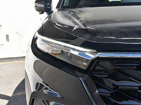 2024款 2.0L e:HEV 两驱智睿版 2024款 2.0L e:HEV 两驱智睿版