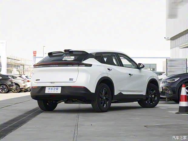 东风乘用车 SKY EV01 2024款 445km PRO