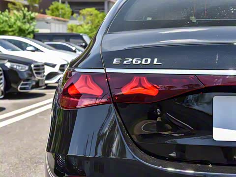 2024款 改款 E 260 L 4MATIC 2024款 改款 E 260 L 4MATIC