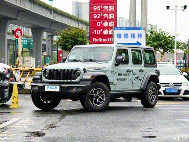 Jeep(進口) 牧馬人 2024款 2.0T 羅賓漢四門版