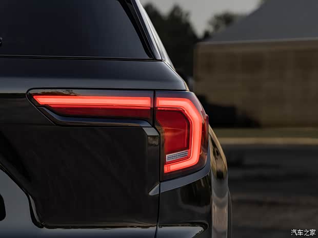 GMC TERRAIN 2025款 Elevation Black Edition GMC TERRAIN 2025款 Elevation Black Edition