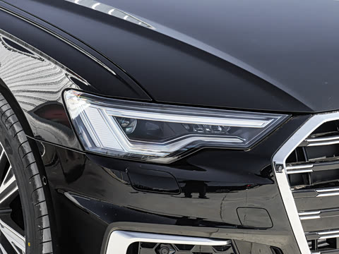 2025款 45 TFSI quattro 臻选动感型 2025款 45 TFSI quattro 臻选动感型