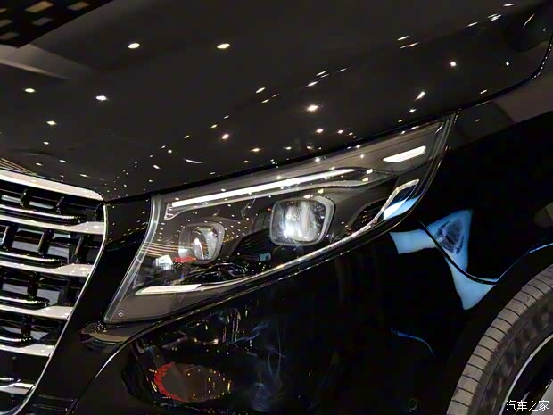 福建奔馳 奔馳V級 2024款 V 300 L 長軸距豪華版