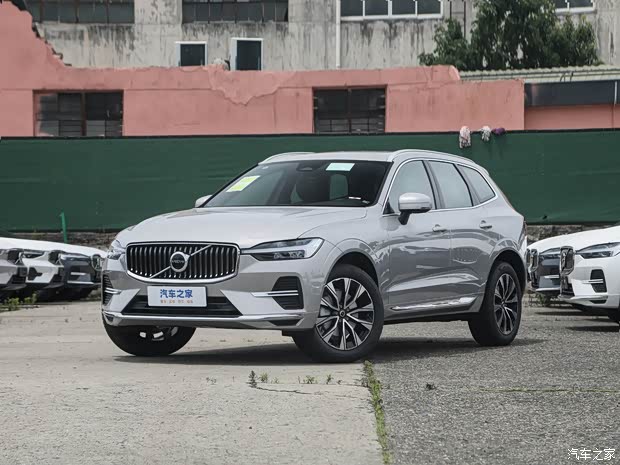 沃爾沃亞太 沃爾沃XC60 2025款 B5 四驅(qū)智逸豪華版
