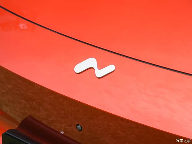 蔚來 樂道L60 2024款 標準續(xù)航版