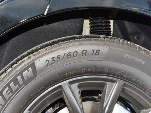 2024款 2.0L e:HEV 两驱智睿版 2024款 2.0L e:HEV 两驱智睿版