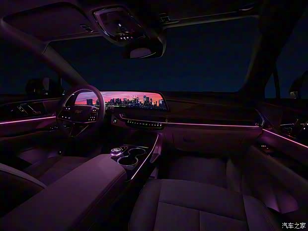 上汽通用凱迪拉克 凱迪拉克XT5 2025款 2.0T 四驅(qū)尊貴型