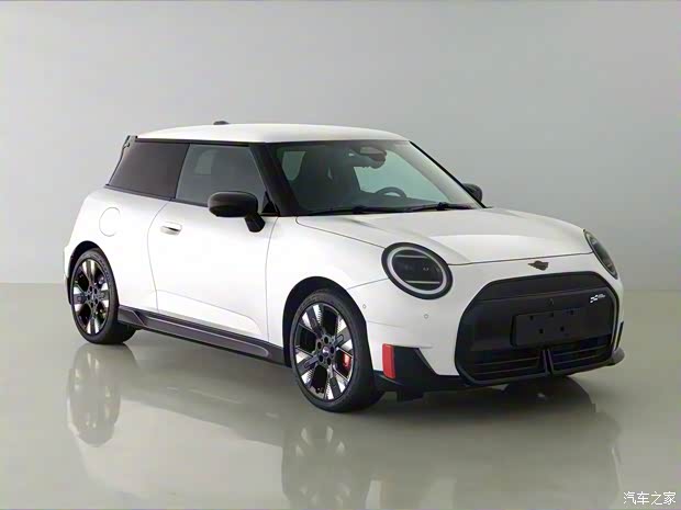 光束汽车 电动MINI COOPER JCW 2024款 基本型 光束汽车 电动MINI COOPER JCW 2024款 基本型