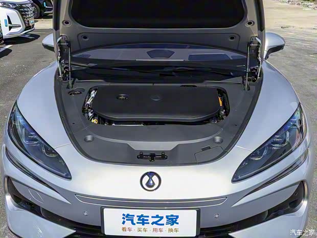腾势汽车 腾势Z9GT 2024款 1100四驱Max版 腾势汽车 腾势Z9GT 2024款 1100四驱Max版