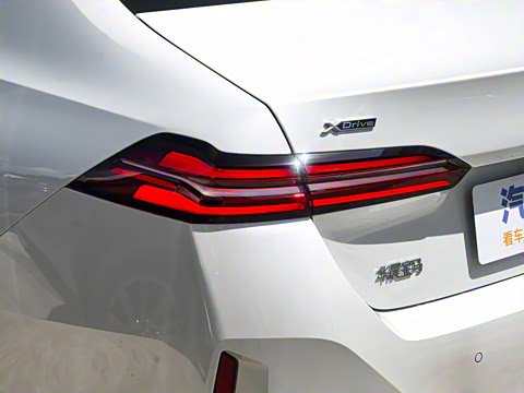 2024款 530Li xDrive M运动套装 2024款 530Li xDrive M运动套装