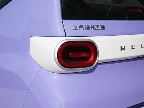 2024款 第三代 215km 青春版 2024款 第三代 215km 青春版