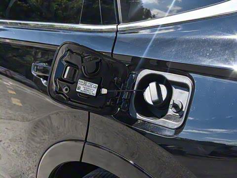 2024款 2.0L e:HEV 两驱智睿版 2024款 2.0L e:HEV 两驱智睿版