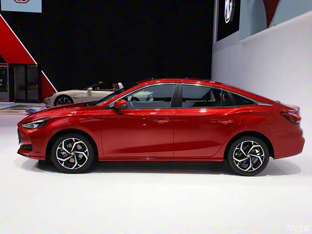 上汽集團 MG5 2024款 300TGI DCT高配版