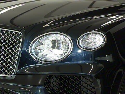 2024款 4.0T V8 2024款 4.0T V8