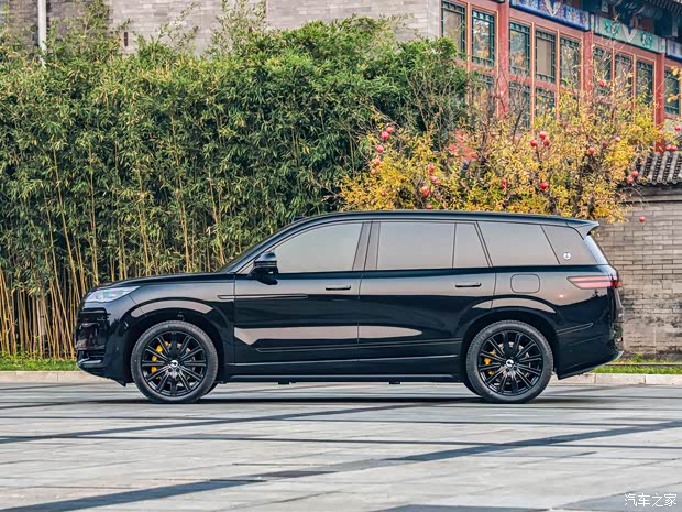 腾势汽车 腾势N9 2025款 高配版