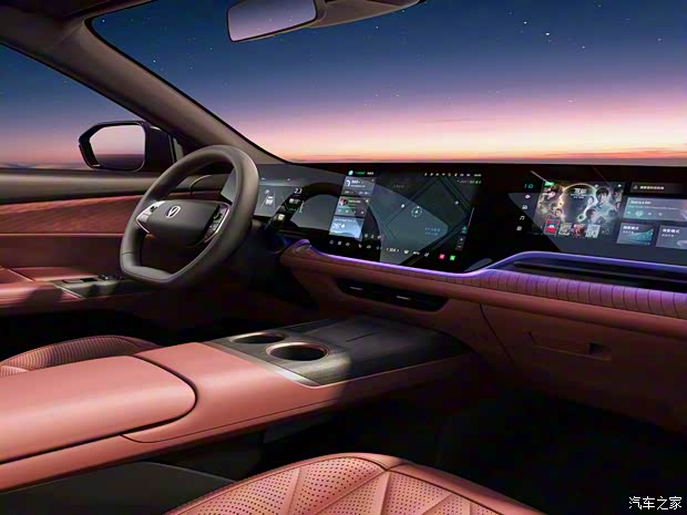 長(zhǎng)安汽車(chē) 長(zhǎng)安CS75 PLUS 2025款 1.5T 高配版