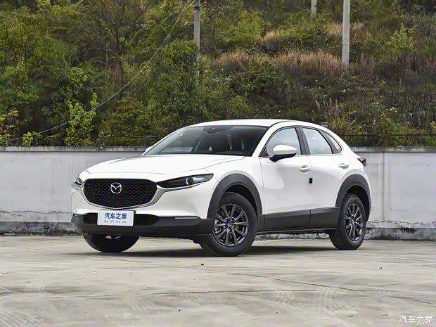 长安马自达 马自达CX-30 2024款 2.0L 自动尊悦型
