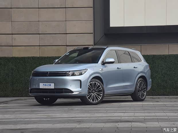 AITO 问界 问界M7 2024款 1.5T 智驾四驱Ultra版 5座