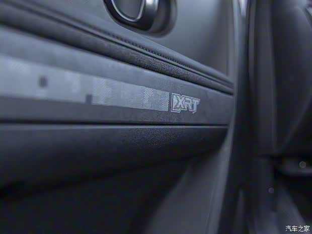 現(xiàn)代(進(jìn)口) IONIQ(艾尼氪)5 2025款 XRT 北美版 現(xiàn)代(進(jìn)口) IONIQ(艾尼氪)5 2025款 XRT 北美版