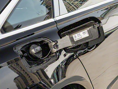 2025款 40 TFSI 豪华动感型 2025款 40 TFSI 豪华动感型