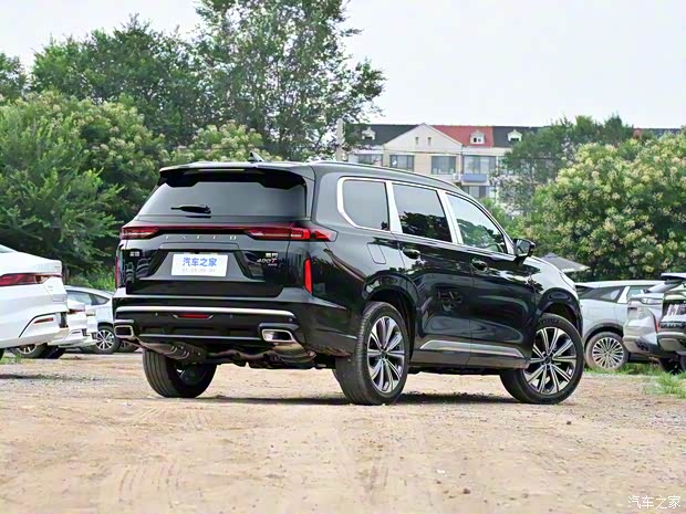 星途 星途攬月 2025款 400T 四驅(qū)星尊版 7座