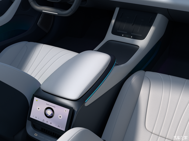 極越 極越07 2024款 雙電機 三元鋰