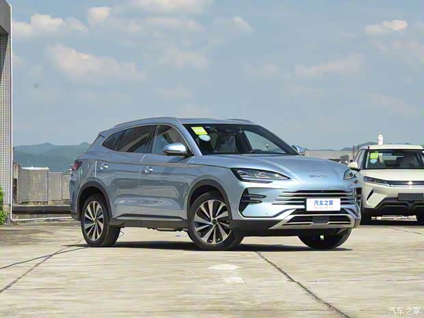 比亞迪 宋PLUS新能源 2024款 榮耀版 DM-i 110km 旗艦型