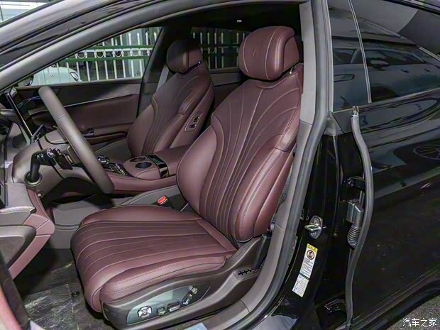 腾势汽车 腾势Z9GT 2024款 1100四驱Max首发版 腾势汽车 腾势Z9GT 2024款 1100四驱Max首发版