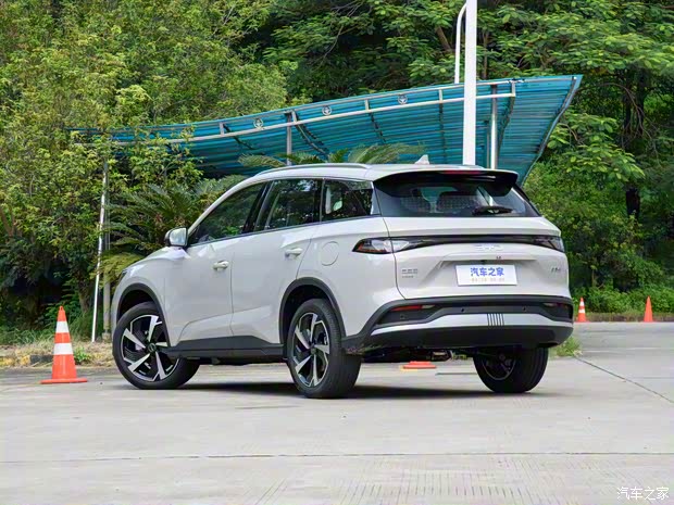 比亚迪 海狮05 2025款 DM-i 115KM旗舰型