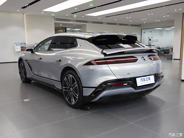 腾势汽车 腾势Z9GT 2024款 GT 插电混动版 腾势汽车 腾势Z9GT 2024款 GT 插电混动版