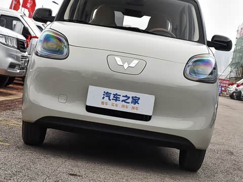 2025款 四门版 臻享+款 2025款 四门版 臻享+款