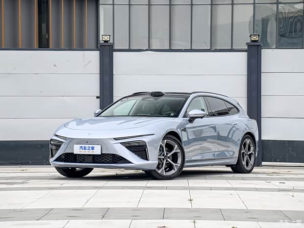 合众汽车 哪吒S猎装 2024款 增程300 Max版 合众汽车 哪吒S猎装 2024款 增程300 Max版