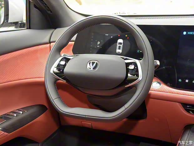 长安汽车 长安CS75 PLUS 2025款 第四代 1.5T 试装车 长安汽车 长安CS75 PLUS 2025款 第四代 1.5T 试装车