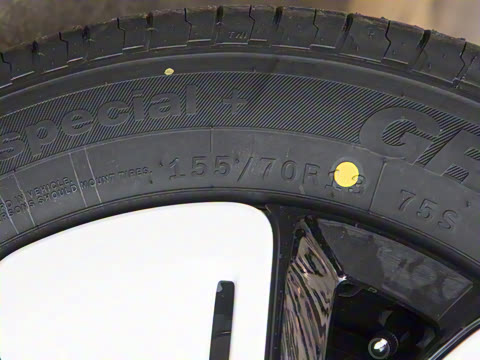 2025款 四门版 臻享款 2025款 四门版 臻享款