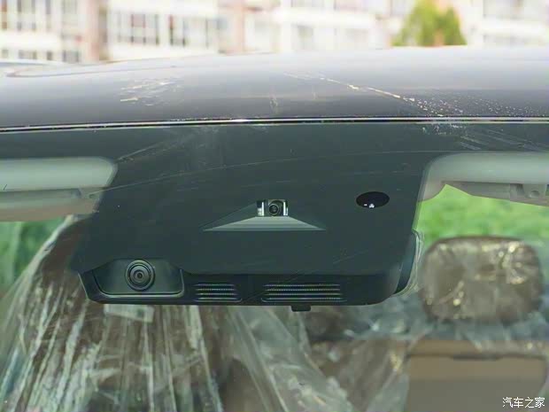 奇瑞汽车 瑞虎8 L 2024款 2.0T 两驱豪华版 7座 奇瑞汽车 瑞虎8 L 2024款 2.0T 两驱豪华版 7座