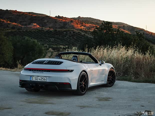 保時捷 保時捷911 2024款 Carrera GTS Cabriolet 3.6T