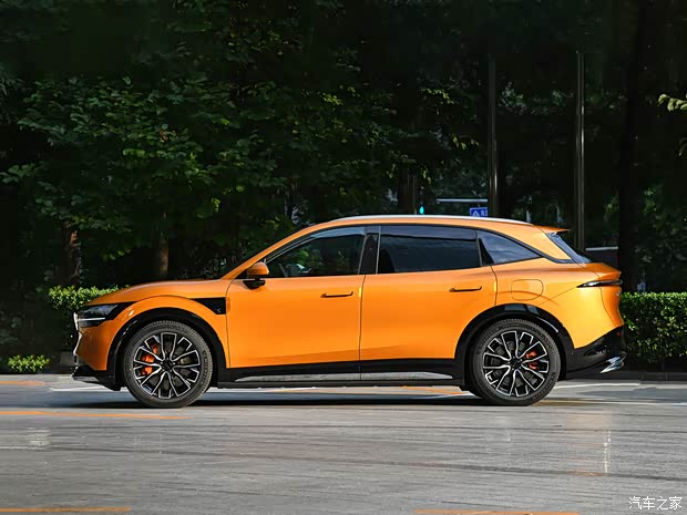 極氪 極氪7X 2025款 四驅(qū)版