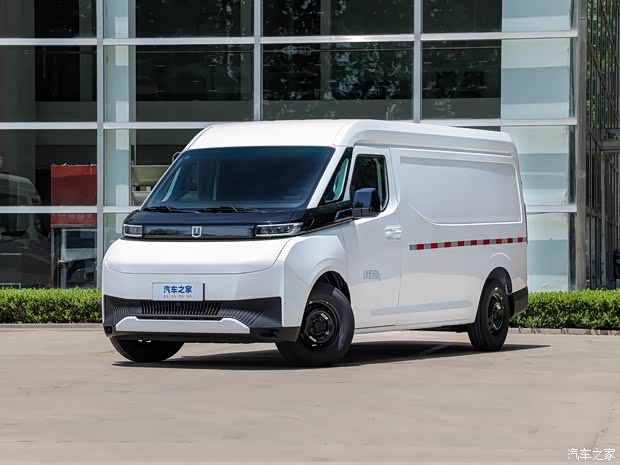 远程 远程超级VAN 2024款 创富版中轴中顶66kWh 远程 远程超级VAN 2024款 创富版中轴中顶66kWh