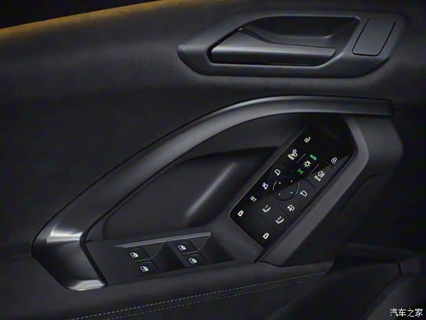 奥迪(进口) 奥迪Q5(进口) 2025款 2.0 TFSI quattro S line