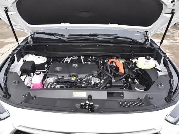 廣汽豐田 漢蘭達(dá) 2024款 2.5L智能電混雙擎四驅(qū)尊貴版 7座