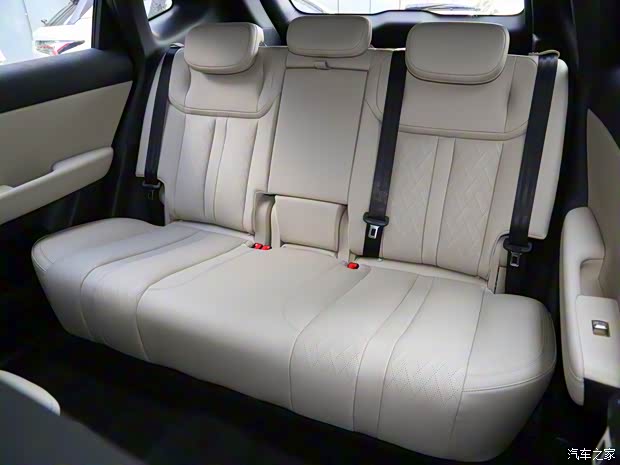 上汽通用五菱 五菱星光S 2024款 60km 進階型