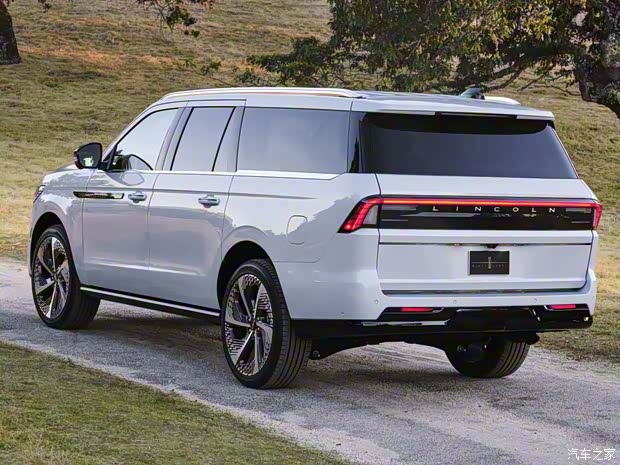 林肯(进口) 领航员 2025款 基本型 林肯(进口) 领航员 2025款 基本型