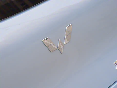 2025款 四门版 臻享+款 2025款 四门版 臻享+款